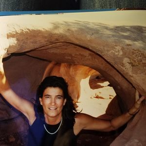 Meet your Posher, Sandy